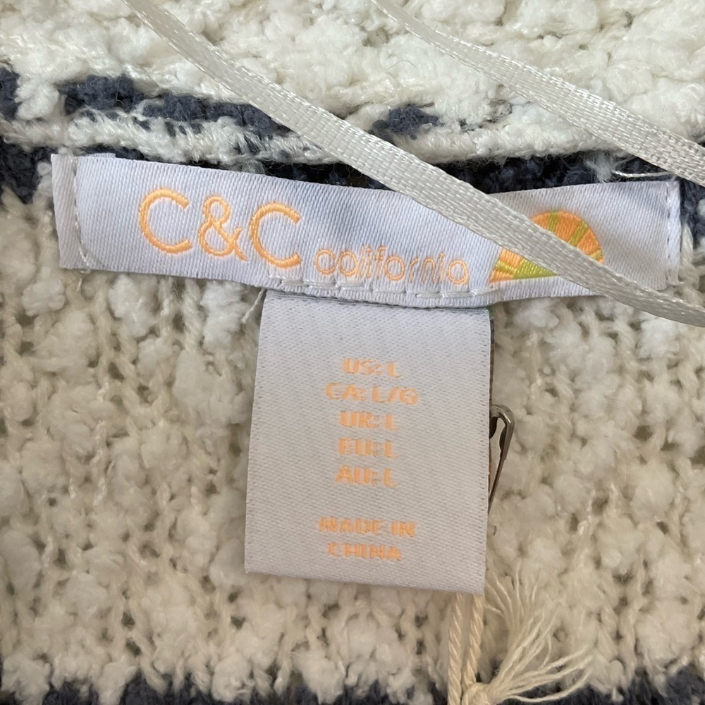 C&C California cardigan. Blue and white. Size L. NWT - Picture 5 of 6